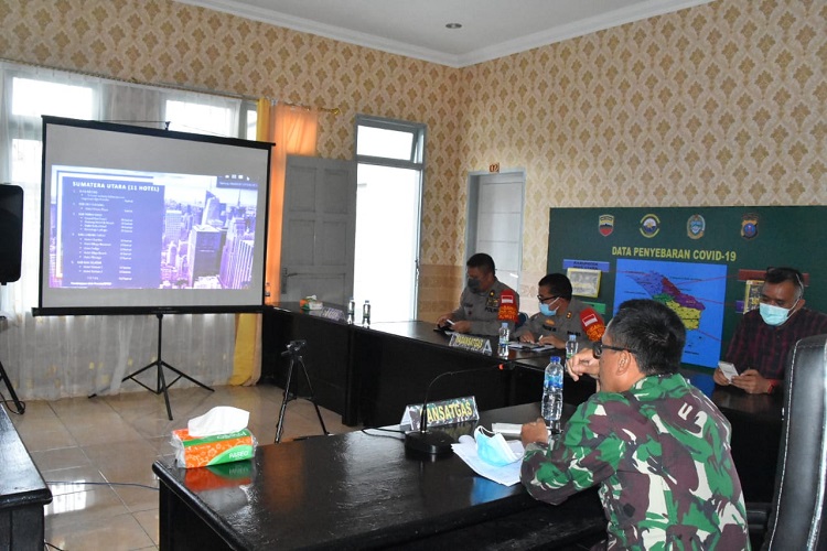 DANREM 023/KS TERIMA VICON DARI WAASOPS PANGLIMA TNI TERKAIT PERCEPATAN PENANGANAN COVID-19