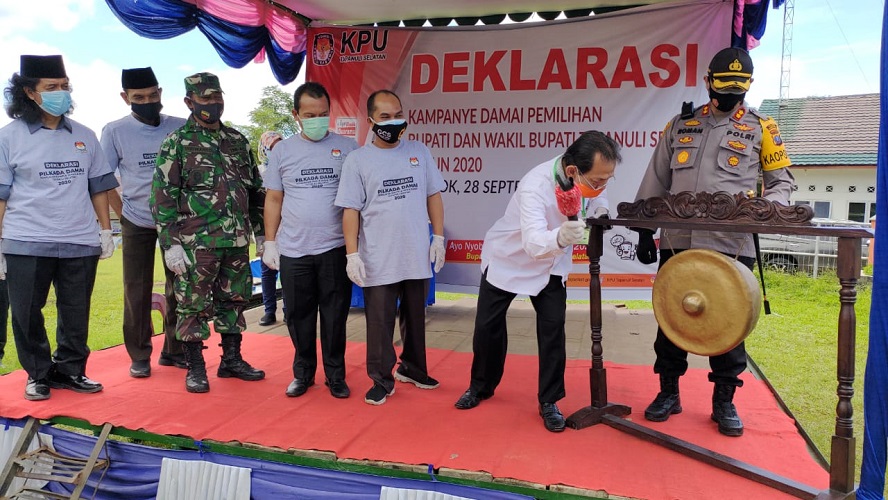 Kapolres Tapsel Menghadiri Deklarasi Pemilu Damai Tahun 2020