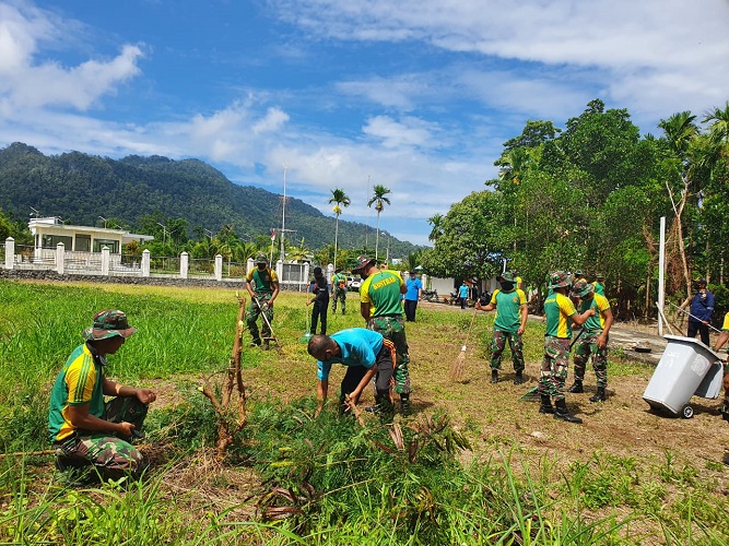PERINGATI HARI MENARA SUAR, SATGAS YONIF 413 BREMORO MENGGELAR KARYA BHAKTI