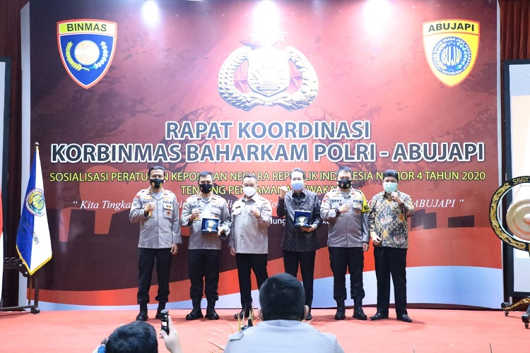 Buka Rakor Korbinmas-ABUJAPI, Kabaharkam Polri Singgung Kesejahteraan dan Pemuliaan Profesi Satpam