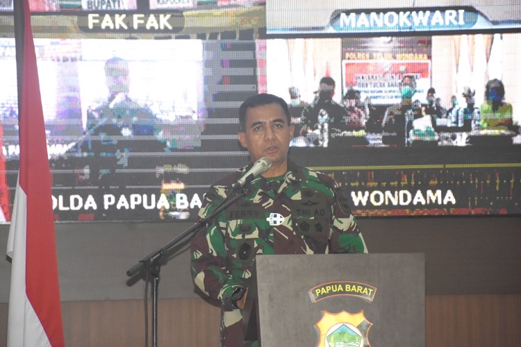 Kasdam XVIII/Kasuari: "Deklarasi Damai dan Tolak Anarkisme" Sebagai Komitmen Bersama untuk Wujudkan Papua Barat yang Aman dan Kondusif