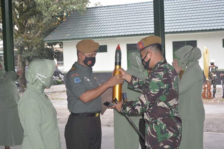 Upacara Korps Raport Perwira dan Bintara Batalyon Arhanud 11/WBY