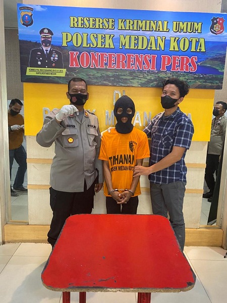 Polsek Medan Kota Press Release Penyalahgunaan Narkoba Jenis Sabu Seharga 100 Ribu