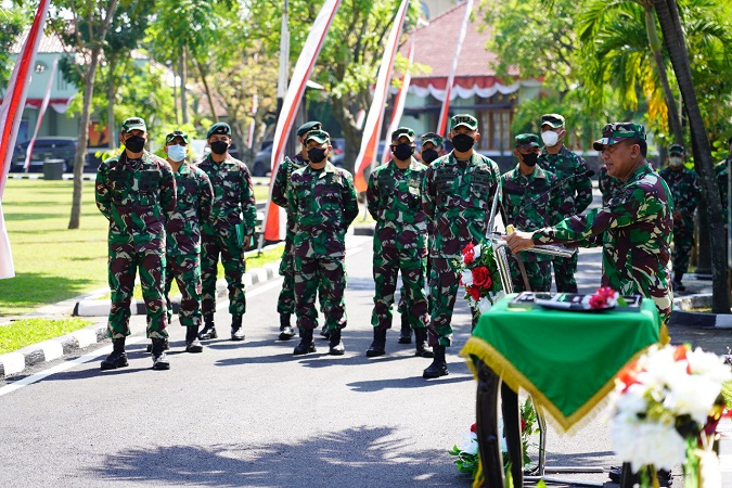 Pangdam IV/Diponegoro Meresmikan “Warastra Fitness Center”