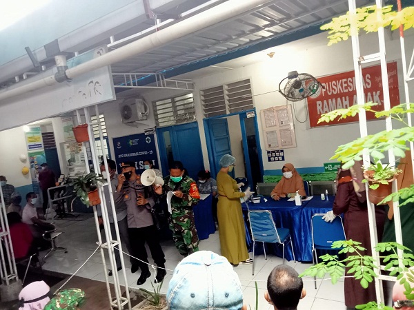 AKP Janpiter Napitupulu Tinjau Kegiatan Vaksin di Puskesmas Kenanga