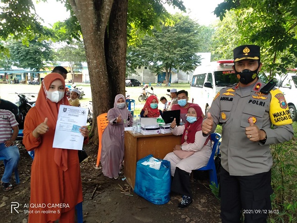 Biddokkes Polda Sumut Gelar Vaksin dan Swab Antigen serta PCR kepada Warga Madina