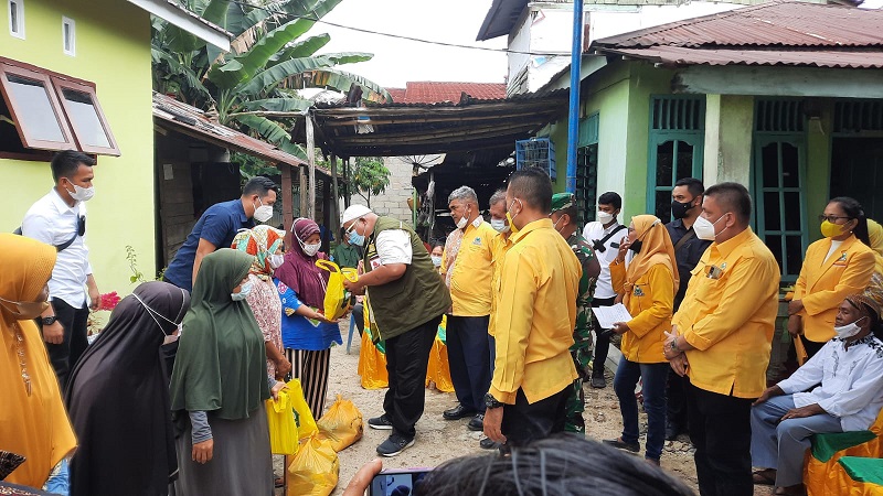 DPD I Partai Golkar Sumut Bedah Rumah di Tapteng dan Sibolga