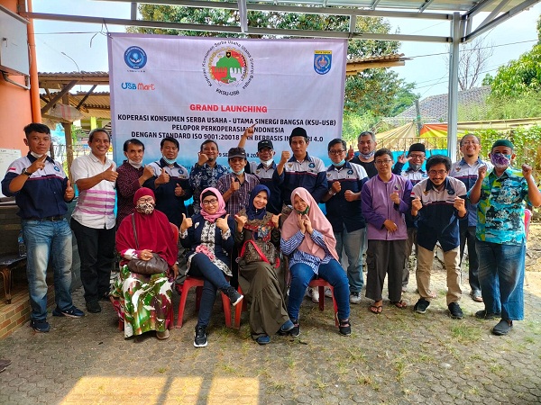 Ketua Umum USB Tandatangani MoU dengan Universitas Esa Unggul