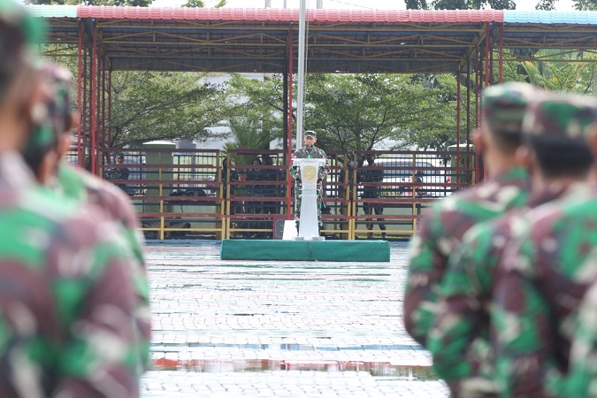 Pangdam XII/Tpr Memberi Pengarahan kepada Prajurit dan PNS