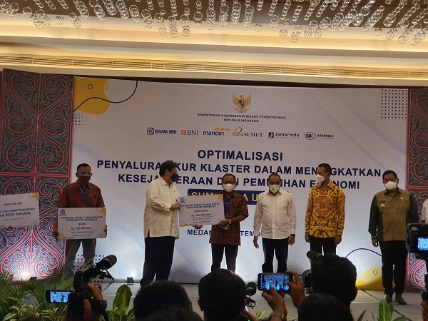 Pemerintah Salurkan KUR, Airlangga Hartarto: Jangan Pinjam Sama Rentenir