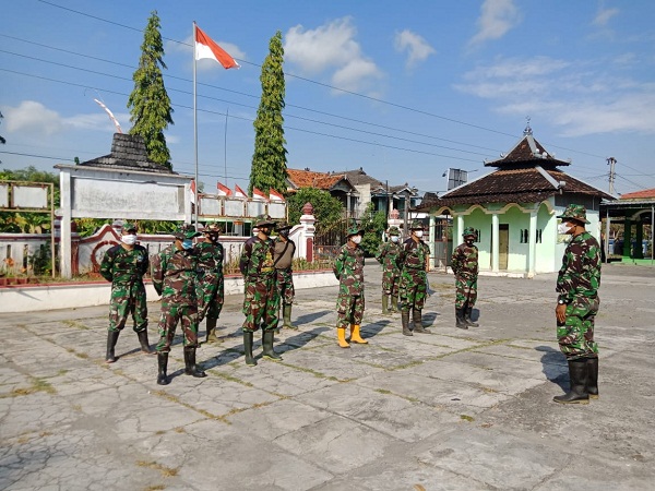 Pengecekan Personel, Pembagian Tugas Sampai Bentuk Perhatian kepada Anggota Saat Apel Pagi
