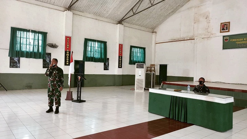 Tingkatkan Kemampuan dalam Berkomunikasi Prajurit dengan Masyarakat Melalui Binsiap Apnonkowil