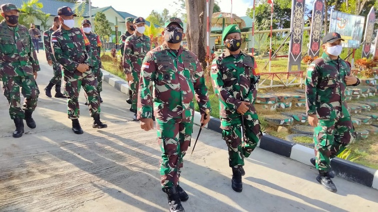 Kunker Dankolakopsrem 121/ABW ke Satgas Yonif 144/JY di Perbatasan