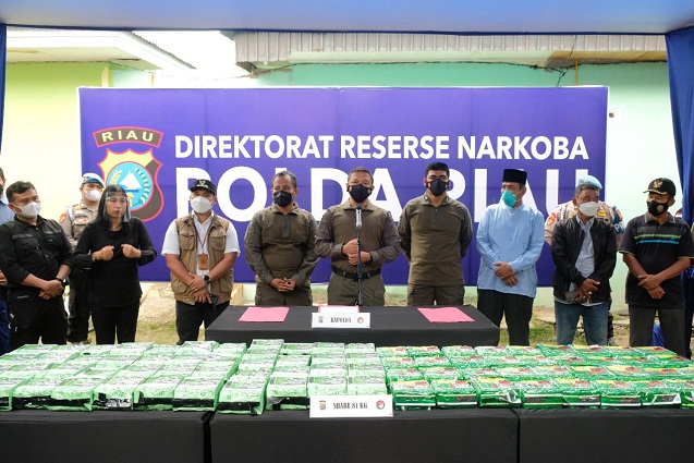Ringkus Sindikat Sabu Internasioal, Kapolda Riau: Kita Tak Akan Berhenti Kejar Para Pelaku Narkoba