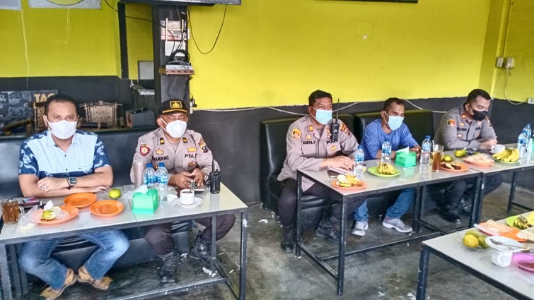 Untuk Pelaksanaan Tugas ke Depannya, Kapolsek Percut Sei Tuan Gelar Silaturahmi dengan Awak Media