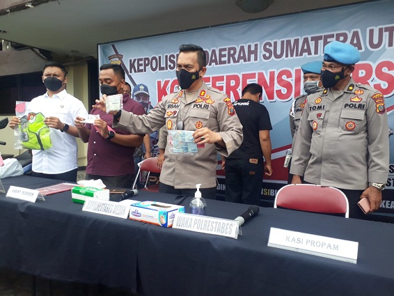 Polrestabes Medan Adakan Konferensi Pers Diduga Oknum Polri Terkait Pemerasan Modus Tilang Kendaraan