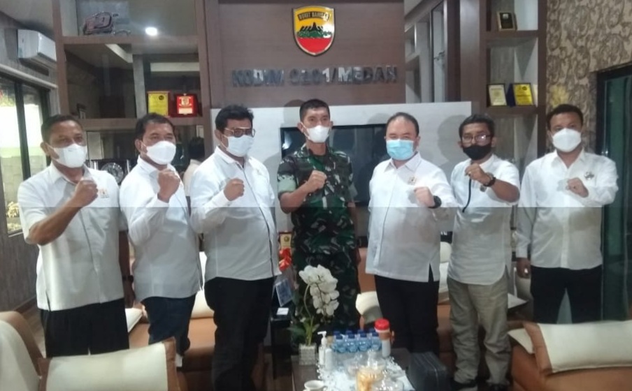 Dandim 0201/Medan Kolonel Inf Hindratno Devidanto, SE Terima Audiensi KADIN Medan