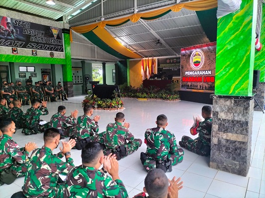 Kasdam I/BB Memberikan Pengarahan dalam Rangka Kesiapan Ops Satgas Yonif 136/TS