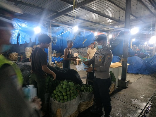 Polsek Medan Tuntungan Gencar Lakukan Ops Yustisi, Pedagang dan Pembeli Jadi Sasaran