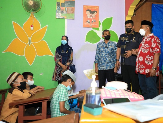 Wali Kota Medan Bobby Nasution Membantu Tingkatkan Pembelajaran