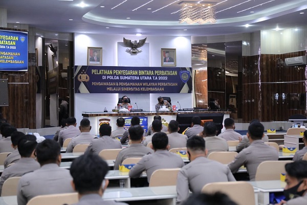 292 Polisi Pulau Terluar Polda Sumut Mendapat Penyegaran dari Divisi Hubungan Internasional Mabes Polri