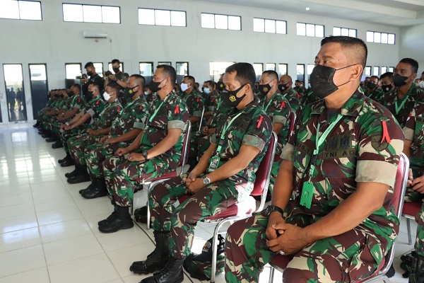 Kapoksahli Pangdam XII/Tpr Membuka MTT Danramil dan Babinsa TA 2022