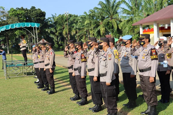 Kapolres Tebing Tinggi Pimpin Apel Gelar Pasukan Operasi Mantap Huta Toba 2022, Amankan Pilkades Serentak