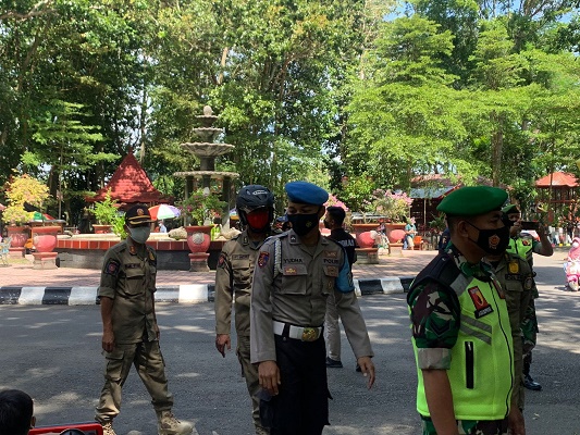 Kodim 0808/Blitar Menggelar Patroli Gabungan dalam Rangka PPKM