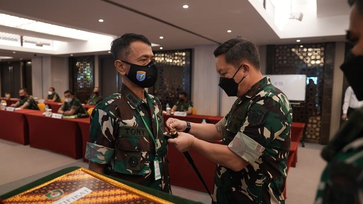 Wakili TNI AD Ikuti Kompetisi Cyber Congo Multilateral Cyber Competition 2022, Kasansidam XII/Tpr Terima Penghargaan