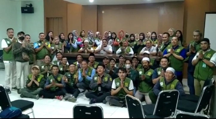 Keluarga Besar Fasilitator dan Puskesos SLRT Dinsos Kab Bogor Gelar Pertemuan dan Buka Puasa Bersama