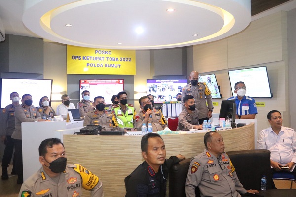 Dari Posko Ops Ketupat Toba, Kapoldasu Gelar Anev Pam Mudik