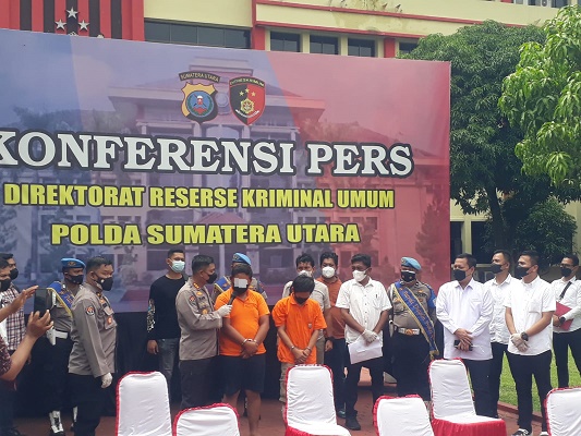 Jatanras Polda Sumut Berhasil Ungkap Pelaku Pelemparan Bus Sartika yang Akibatkan 1 Orang Meninggal