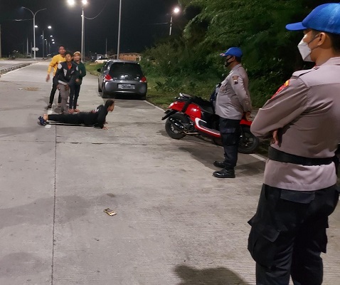 Kedapatan Pesta Miras, Pengunjung Pelabuhan Diberikan Sanksi