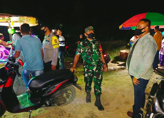 TNI-Polri Menggelar Patroli Saat Malam Takbir di Nurussalam