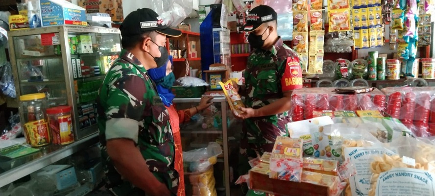 Cek harga dan Stok Migor, Para Babinsa Koramil 03 Bulu Turun Langsung di Lapangan