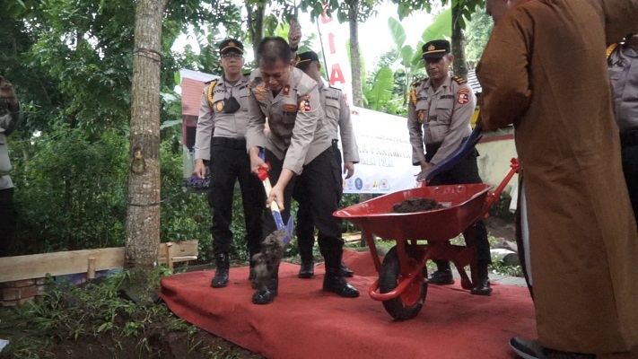 Peletakan Batu Pertama Pembangunan Vihara dan Perayaan Galungan dan Kuningan di Setukpa Lemdiklat Polri