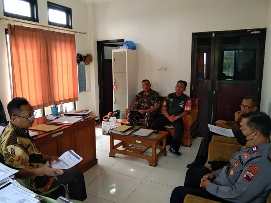 Jaga Keharmonisan dan Tingkatkan Sinergitas Babinsa Komsos Beserta Perangkat Desa