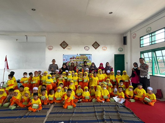Polantas Berikan Pemahaman Lalulintas dalam Mengedukasi ke Anak-anak