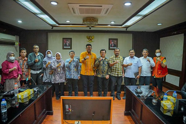 Tim PUPR Telah Turun Survei, Tanggul Rob Segera Dibangun, Bobby Nasution Dukung Penuh