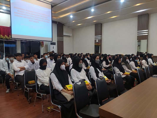 Pemko Medan Berikan Pembekalan kepada 100 Orang Calon Mahasiswa Program Beasiswa Bobby Nasution