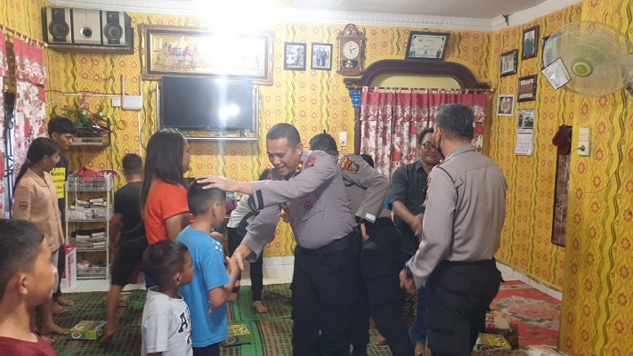 Sat Samapta Polrestabes Medan Berbagi Kasih buat Anak Yatim Piatu Yayasan Jembatan Kasih Setia