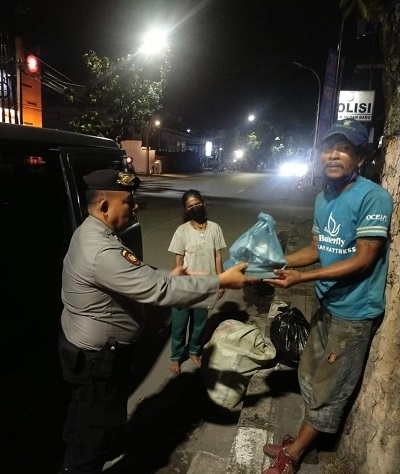 Personil Sat Samapta Polrestabes Medan Melakukan Patroli Humanis Dini Hari