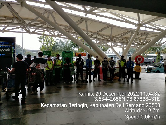 Personil Polsek Kawasan Bandara Kualanamu Melaksanakan Patroli