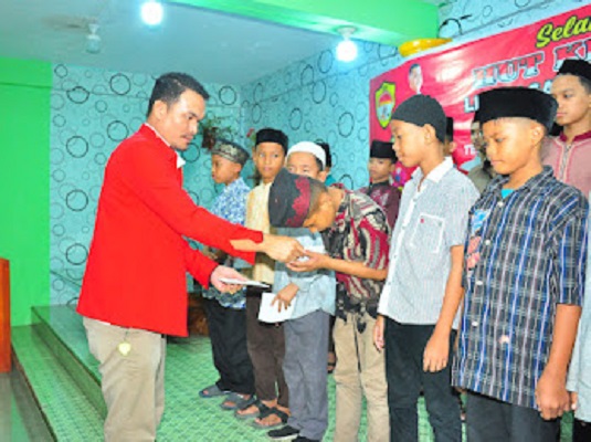 Ketua DPD Sumut Berbagi Santunan dan Sembako kepada Anak Yatim di HUT DPP LSM Terkam Sumut