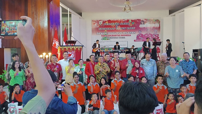 Perayaan Natal dan Syukuran Tahun Baru Keluarga Besar Pengurus DP PSI Sumut Berjalan dengan Khidmat