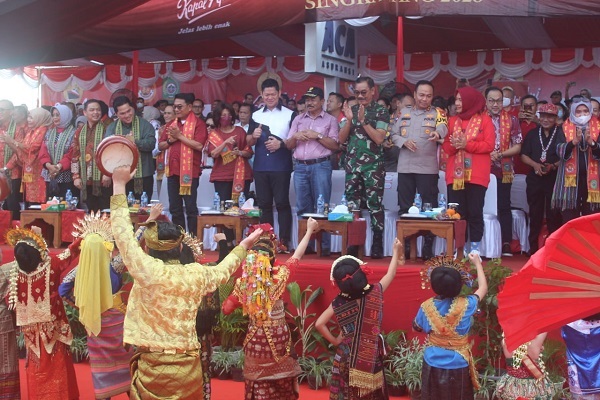 Bobby Nasution Isi Waktu dengan Kegiatan Positif dan Senantiasa Ramaikan Masjid