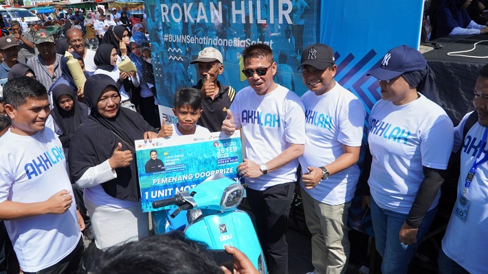 Ribuan Masyarakat Bagansiapiapi Antusias Ikuti Jalan Sehat