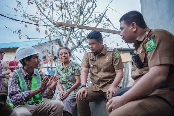 Terima Kasih Pak Bobby, Melalui Perantara Tangan Bapak, Rumah Kami Direnovasi Kementerian Sosial
