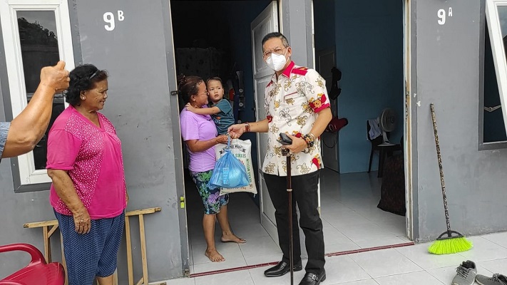 Anggota DPRD Ini Jadi Bapak Asuh 4 Orang Anak Stunting
