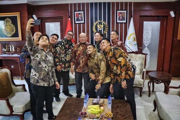 Terima Alumni SMA Taruna Nusantara, Ketua DPD RI Mengajak Resonansikan Perbaikan Total Sistem Bernegara